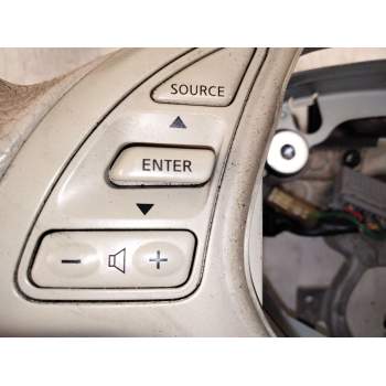 Recambio de volante para infiniti ex 30d referencia OEM IAM 484301NM1C  