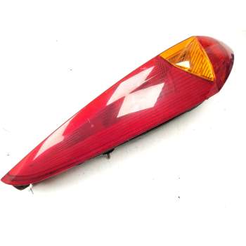 PILOTO TRASERO IZQUIERDO 46794078 28620114 286201