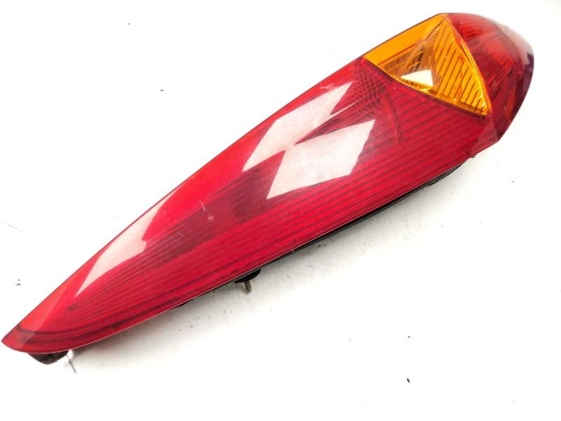 Recambio de piloto trasero izquierdo para fiat punto (188_) 1.2 natural power referencia OEM IAM 46794078 28620114 286201
