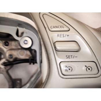 Recambio de volante para infiniti ex 30d referencia OEM IAM 484301NM1C  