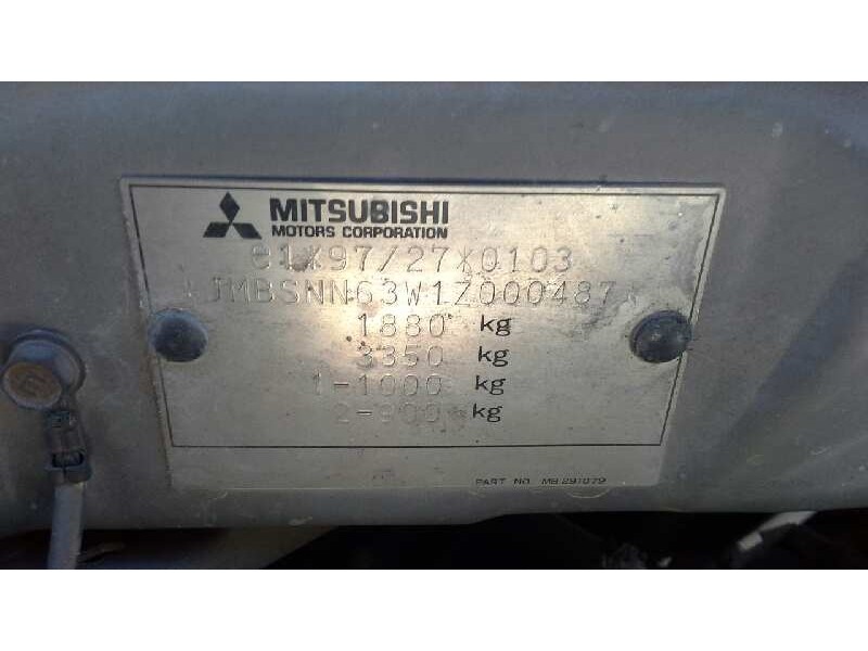 mitsubishi space runner (n60) del año 2003