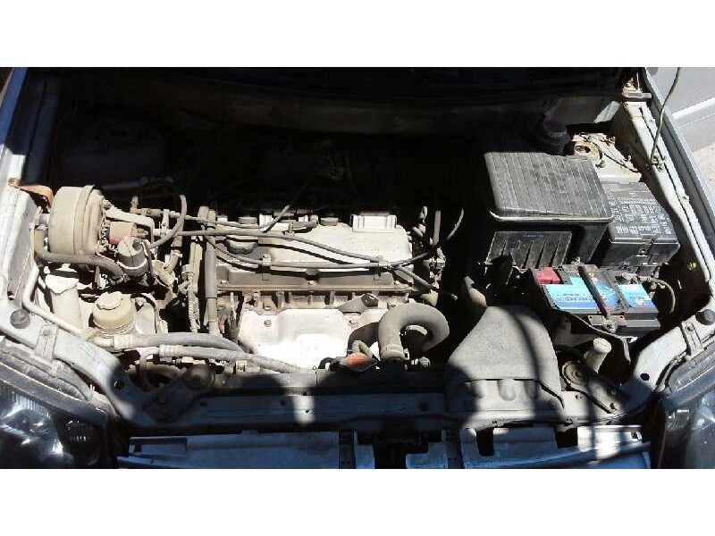 mitsubishi space runner (n60) del año 2003