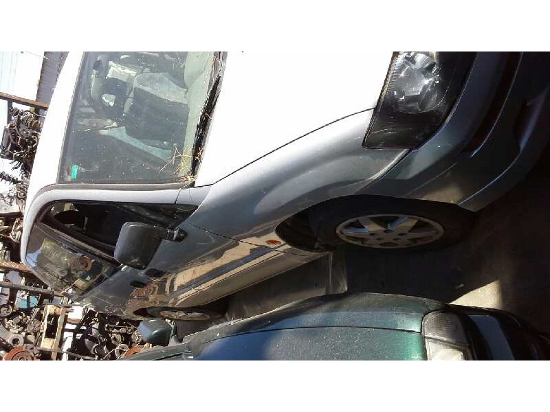 mitsubishi space runner (n60) del año 2003