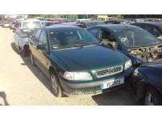 volvo s40 berlina del año 1998