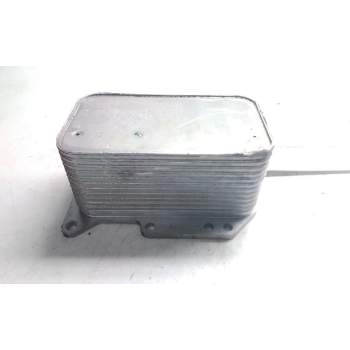 Recambio de enfriador aceite motor para renault trafic caja cerrada dci cat referencia OEM IAM 70346768  