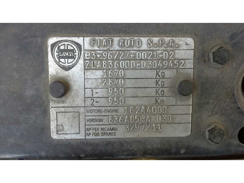 lancia delta del año 1999