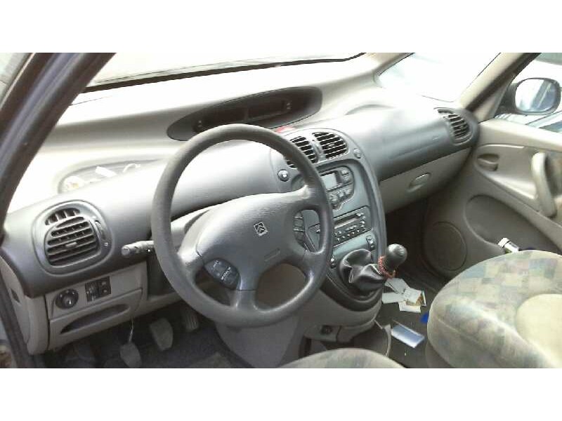 citroen xsara picasso del año 2001