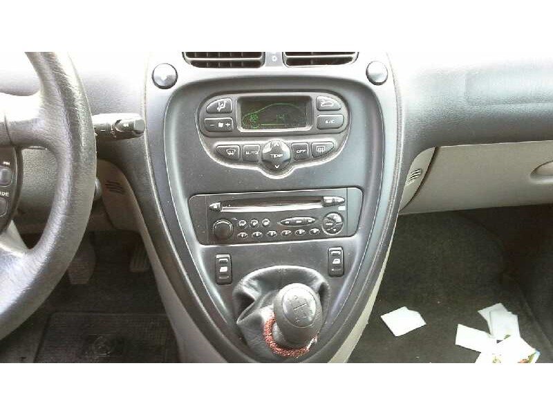 citroen xsara picasso del año 2001