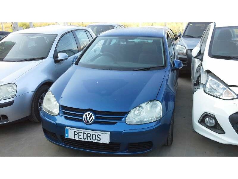 volkswagen golf v berlina (1k1) del año 2004