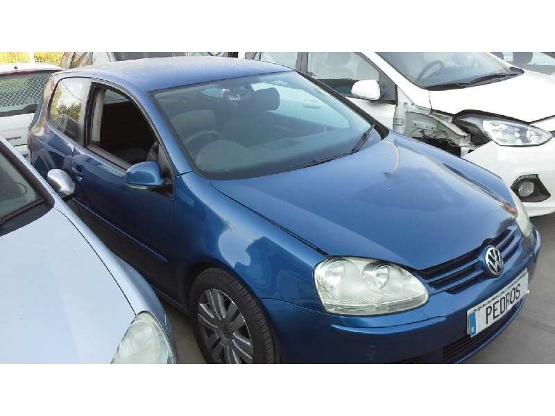 volkswagen golf v berlina (1k1) del año 2004