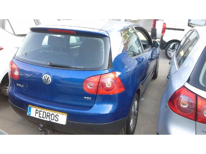 volkswagen golf v berlina (1k1) del año 2004