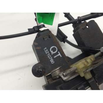 Recambio de cerradura puerta trasera izquierda para opel vectra c (z02) 1.9 cdti (f69) referencia OEM IAM 13210760/  