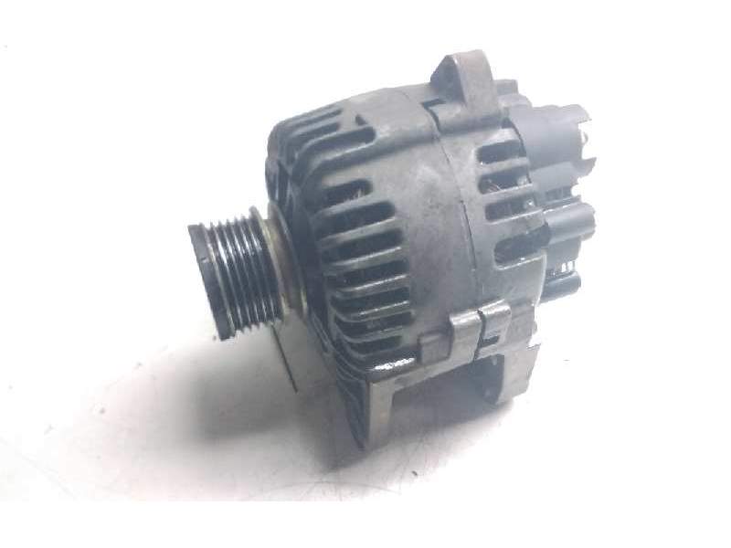 Recambio de alternador para renault clio ii fase ii (b/cb0) campus referencia OEM IAM 8200386806C  