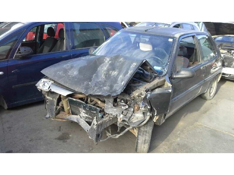 citroen saxo del año 1996