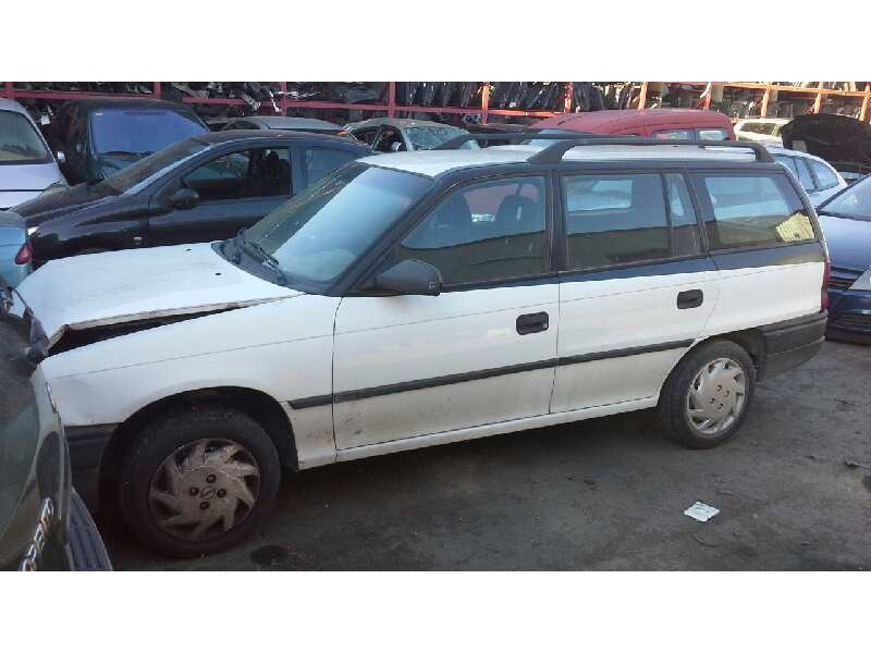 opel astra f caravan del año 1997