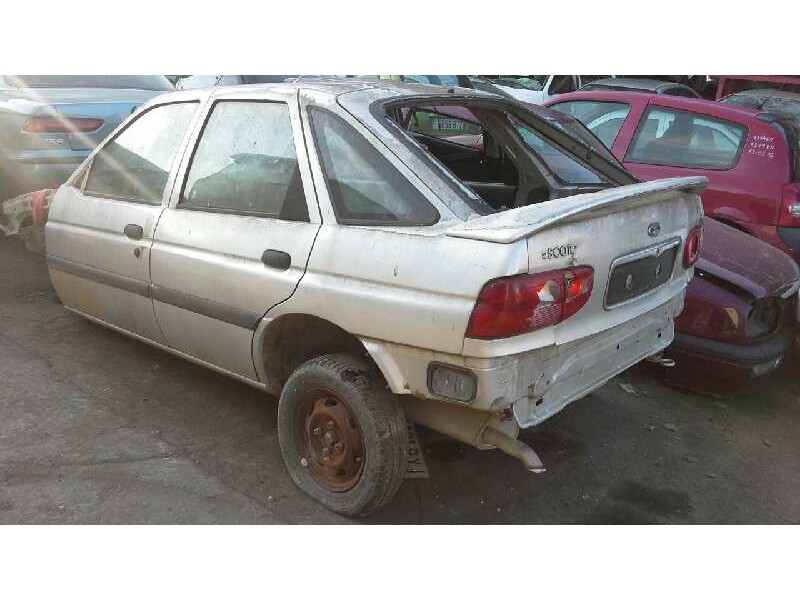 ford escort berl./turnier del año 1998