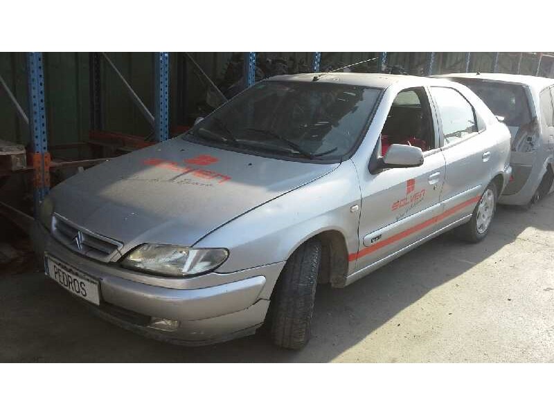 citroen xsara berlina del año 1999