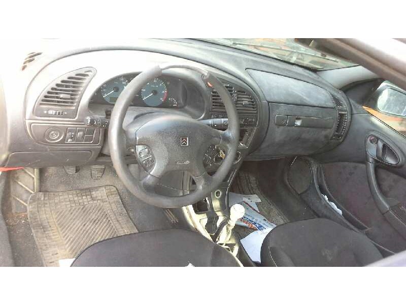 citroen xsara berlina del año 1999