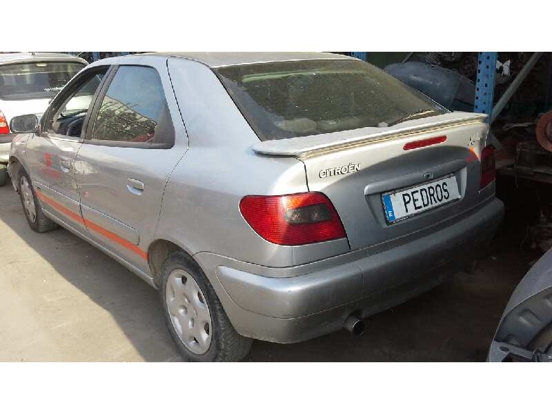 citroen xsara berlina del año 1999