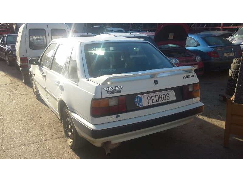 volvo serie 440 del año 1993