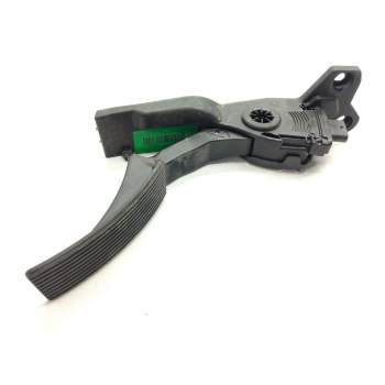 PEDAL ACELERADOR A1663000004 
