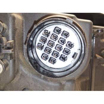 Recambio de faro izquierdo para land rover evoque 2.0 td4 cat referencia OEM IAM GD3213W030  