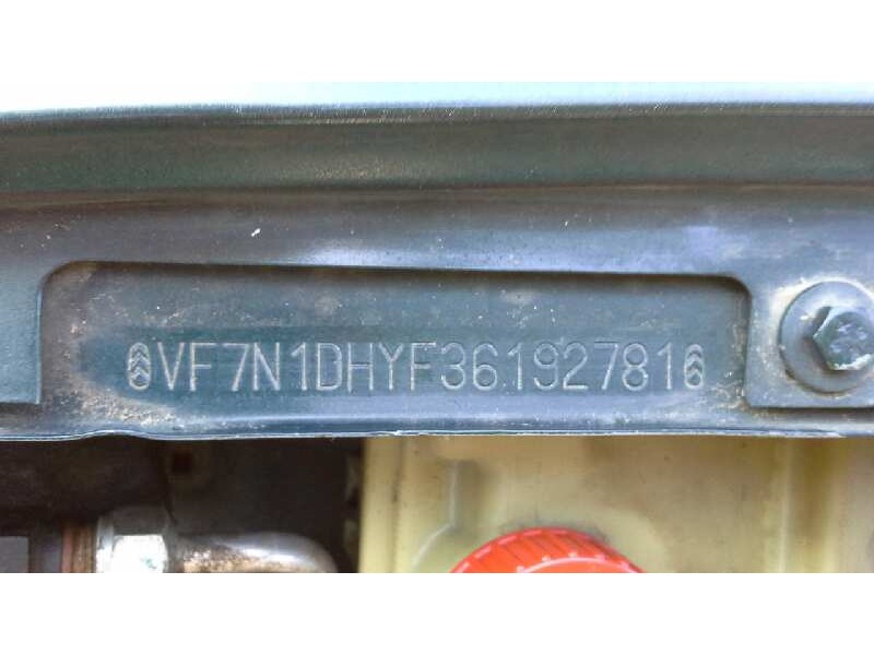 citroen xsara berlina del año 1998