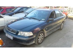 volvo s40 berlina del año 1999