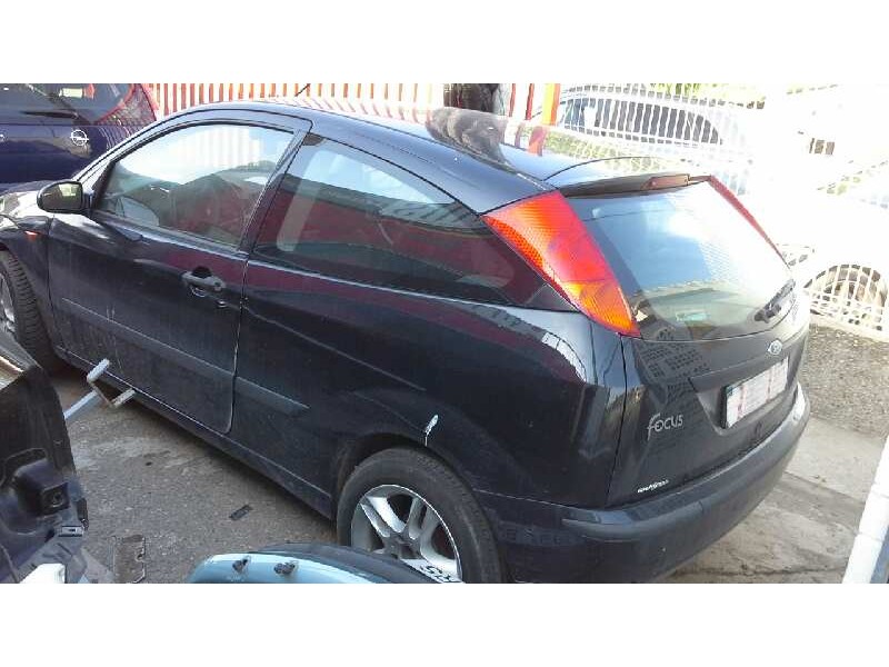 ford focus berlina (cak) del año 2002