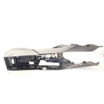 Recambio de consola central para land rover evoque 2.0 td4 cat referencia OEM IAM BJ32044C72  