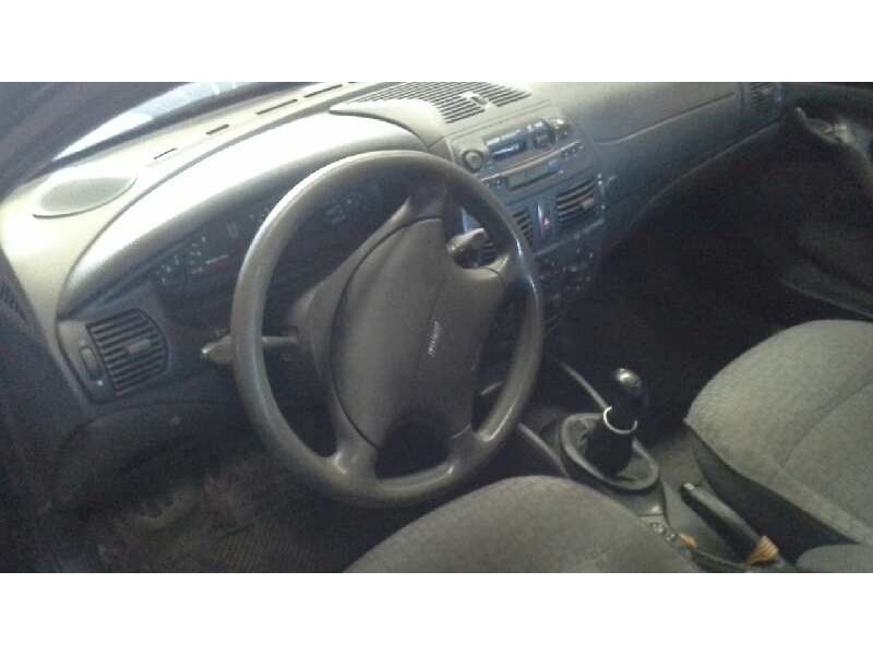 fiat marea berlina (185) del año 2000