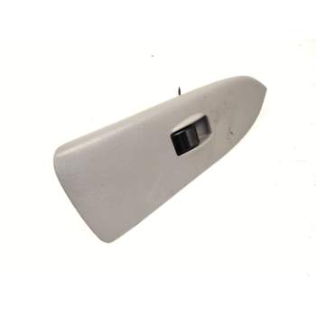 Recambio de mando elevalunas delantero derecho para mazda premacy (cp) 1.9 (cp8w) referencia OEM IAM   