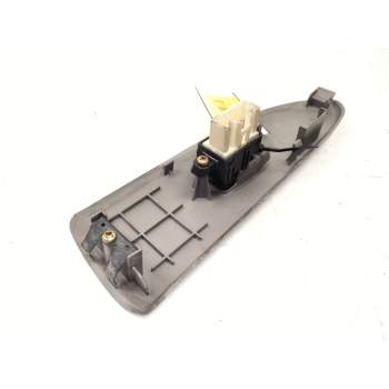 Recambio de mando elevalunas delantero derecho para mazda premacy (cp) 1.9 (cp8w) referencia OEM IAM   