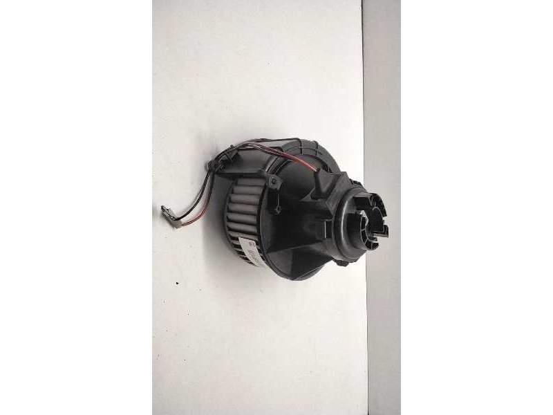 Recambio de motor calefaccion para opel astra gtc cosmo referencia OEM IAM 1845118 52407543 