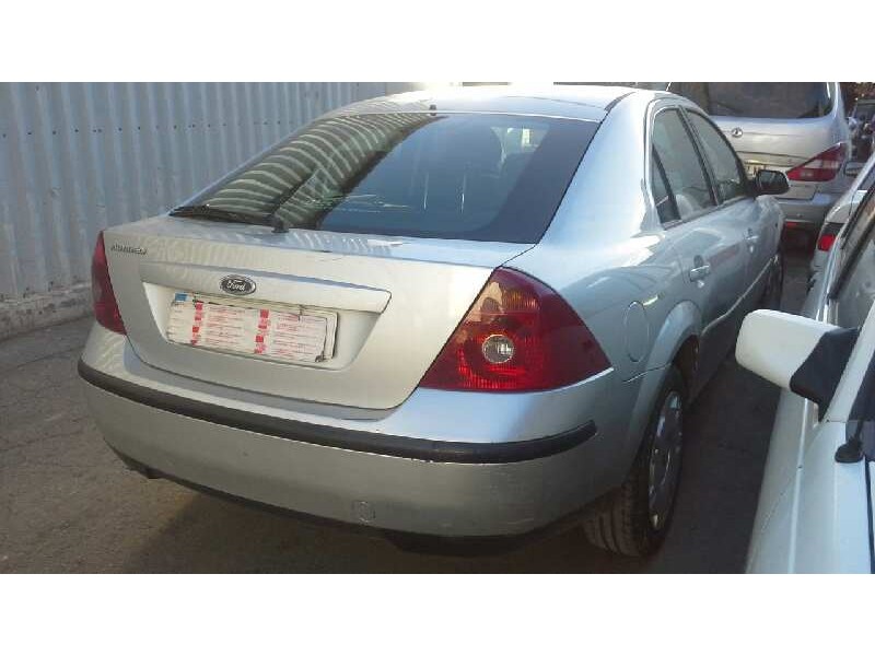 ford mondeo berlina (ge) del año 2001