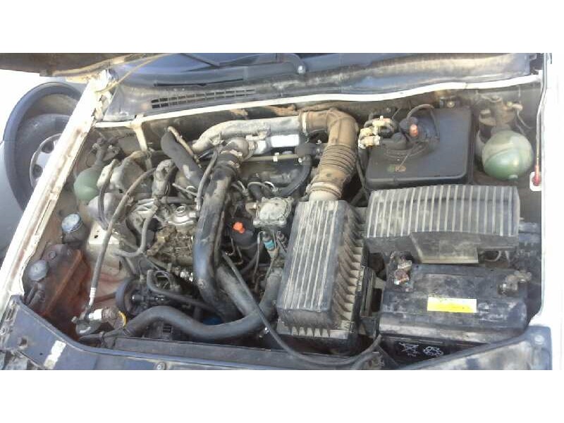 citroen xantia berlina del año 1994