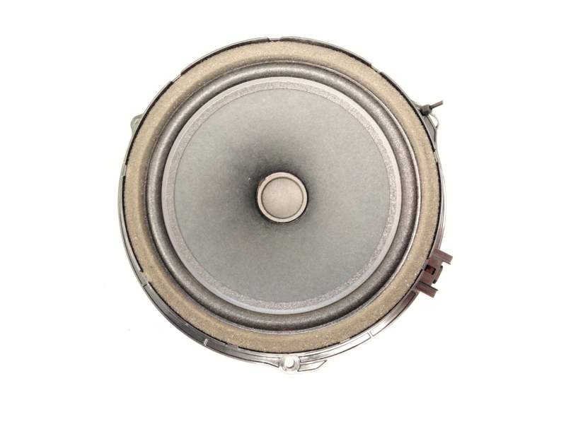 Recambio de altavoz para land rover evoque 2.0 td4 cat referencia OEM IAM JJ3218808AA  