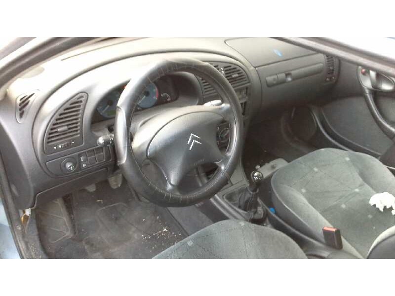 citroen xsara berlina del año 2002