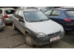 opel corsa b del año 1996