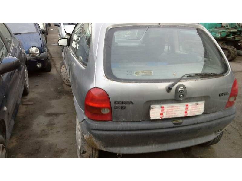opel corsa b del año 1996