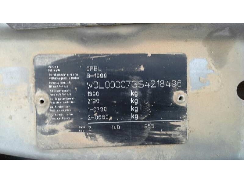 opel corsa b del año 1996