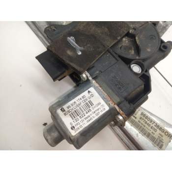 Recambio de elevalunas trasero derecho para peugeot 308 sw premium referencia OEM IAM 9680973680  