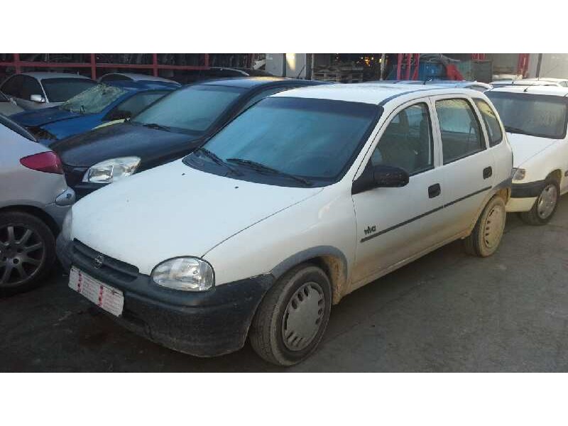 opel corsa b del año 1996