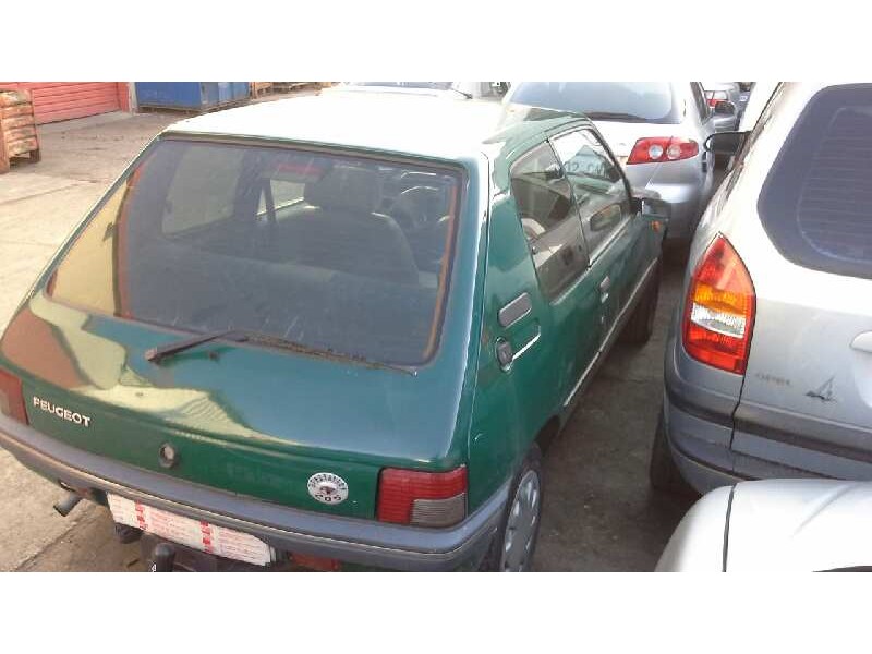 peugeot 205 berlina del año 1998