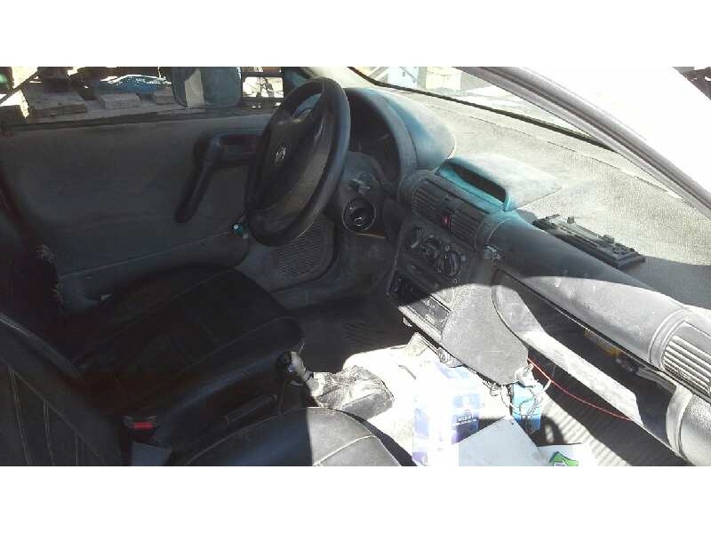 opel combo (corsa b) del año 2001