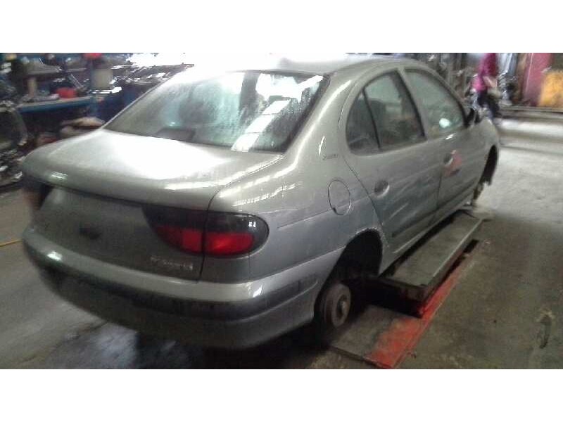 renault megane i classic (la0) del año 1998