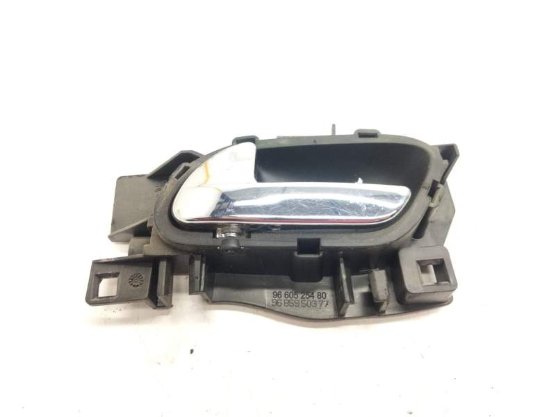 Recambio de maneta interior delantera izquierda para peugeot 308 sw premium referencia OEM IAM 9686950377  