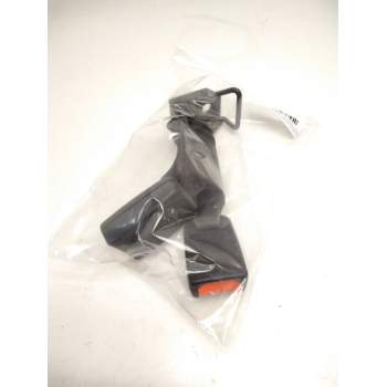 Recambio de enganche cinturon trasero central para nissan primera (p11) 2.0 16v referencia OEM IAM 888629F500  
