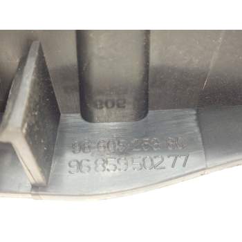 Recambio de maneta interior trasera derecha para peugeot 308 sw premium referencia OEM IAM 9685950277  