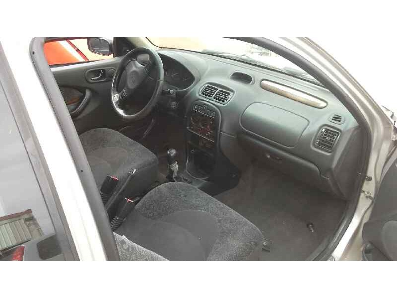 mg rover serie 200 (rf) del año 1999